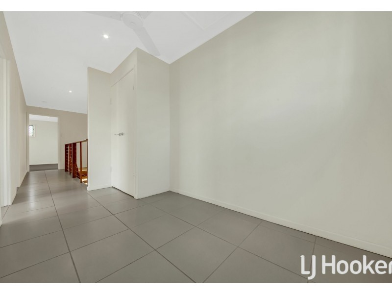 1/70 Off Lane, South Gladstone QLD 4680