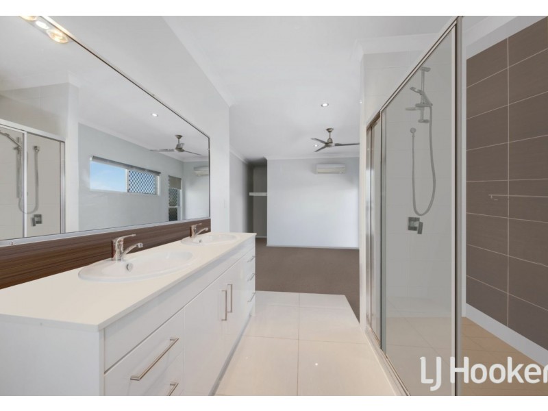 24 Bauhinia Street, Boyne Island QLD 4680