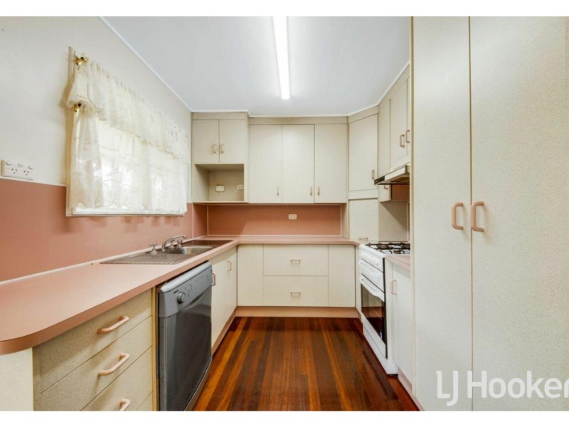 10 O’Malley Street, West Gladstone QLD 4680