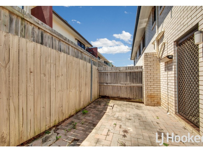 Unit 10/17 Roberts Street, South Gladstone QLD 4680