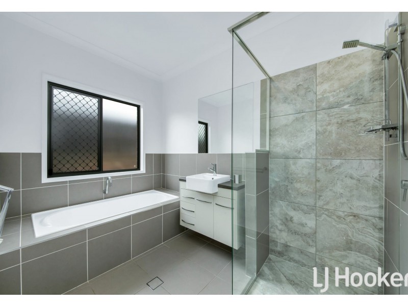 98 Broadacres Drive, Tannum Sands QLD 4680