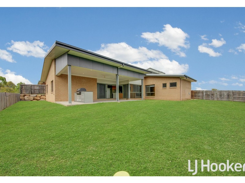 98 Broadacres Drive, Tannum Sands QLD 4680