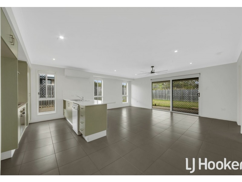 13 Lenthall Street, Boyne Island QLD 4680