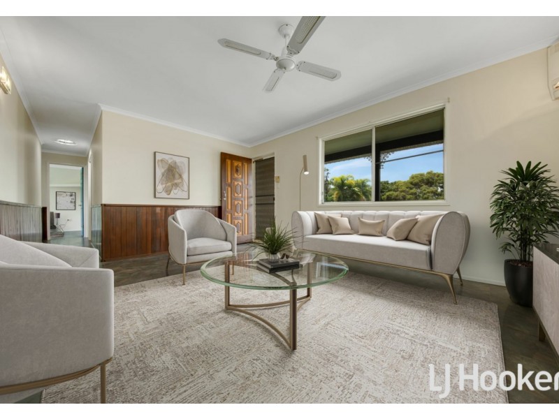 4 Coolongolook Close, West Gladstone QLD 4680