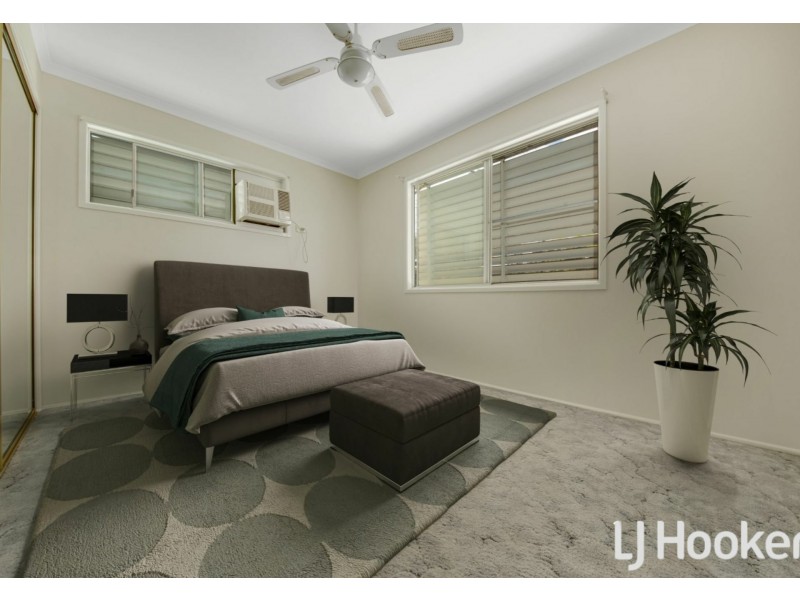 4 Coolongolook Close, West Gladstone QLD 4680