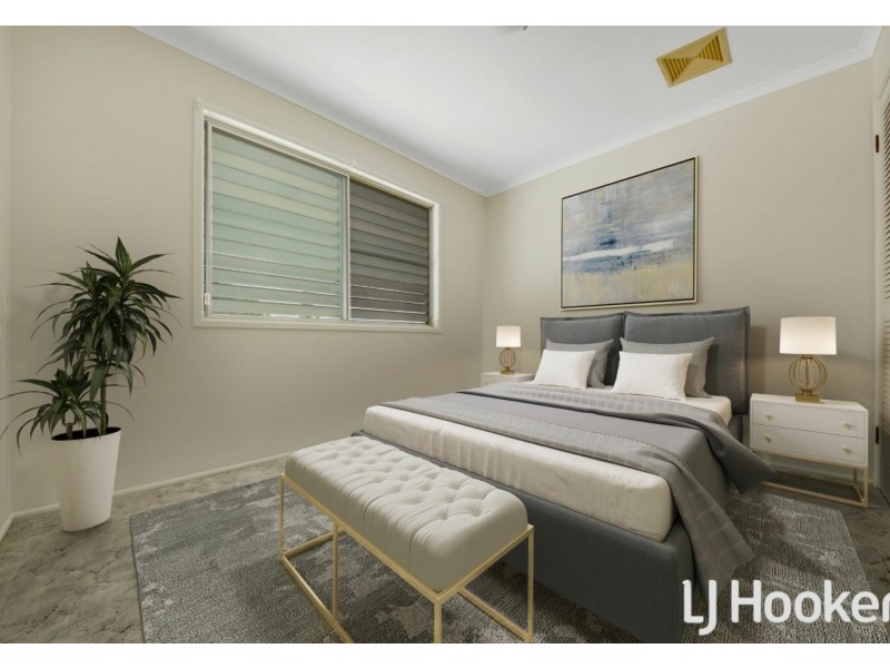 4 Coolongolook Close, West Gladstone QLD 4680