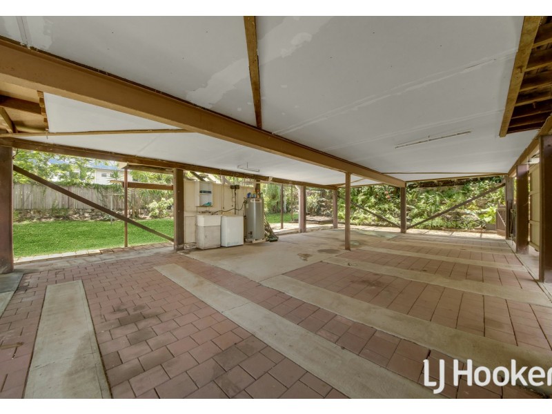 4 Coolongolook Close, West Gladstone QLD 4680