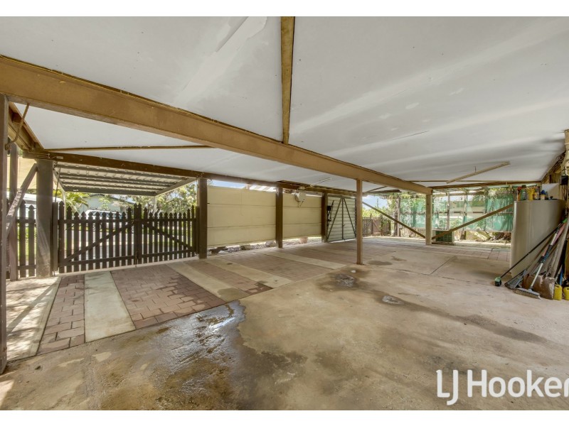 4 Coolongolook Close, West Gladstone QLD 4680