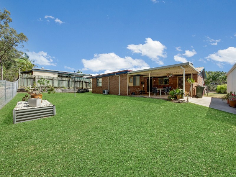 12 Kirrang Place, Boyne Island QLD 4680