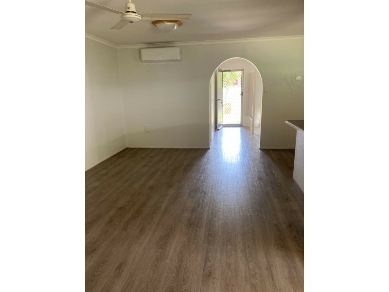 12 Kirrang Place, Boyne Island QLD 4680