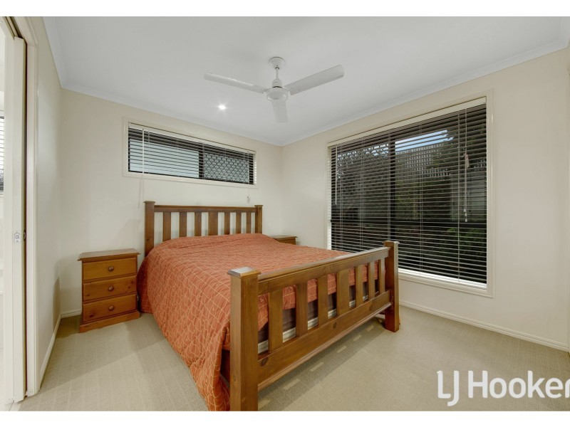 5 Bottlebrush Drive, Kirkwood QLD 4680