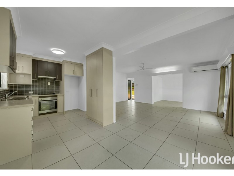 10 Brolga Avenue, New Auckland QLD 4680