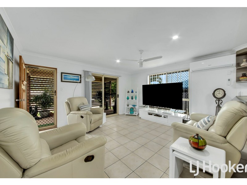 Unit 1/79 Col Brown Avenue, Clinton QLD 4680