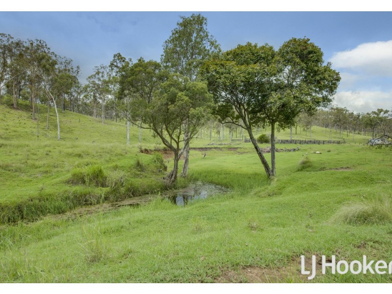 374 Austins Road, Bracewell QLD 4695