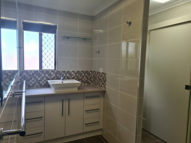 17 Vernon Road, Telina QLD 4680