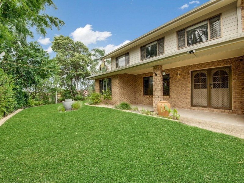 17 Vernon Road, Telina QLD 4680