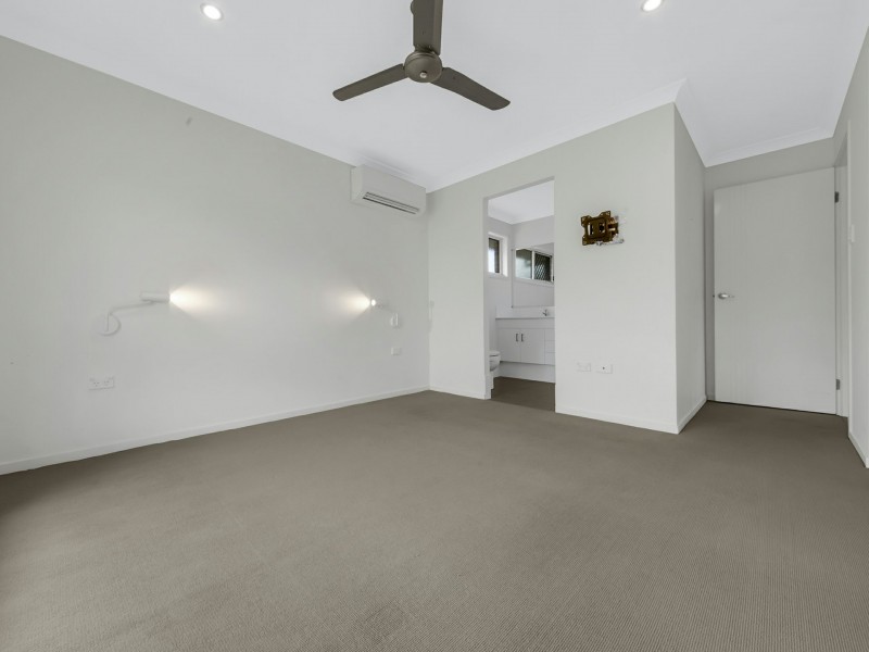 13 Lenthall Street, Boyne Island QLD 4680