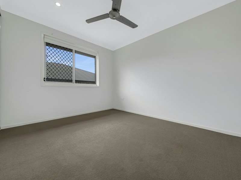 13 Lenthall Street, Boyne Island QLD 4680