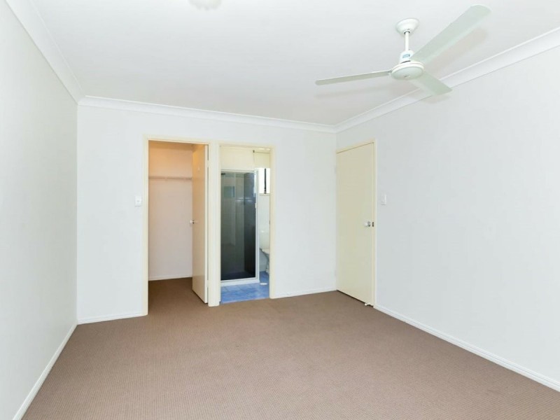 24 Ellington Street, New Auckland QLD 4680