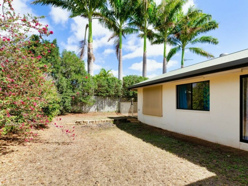 24 Ellington Street, New Auckland QLD 4680