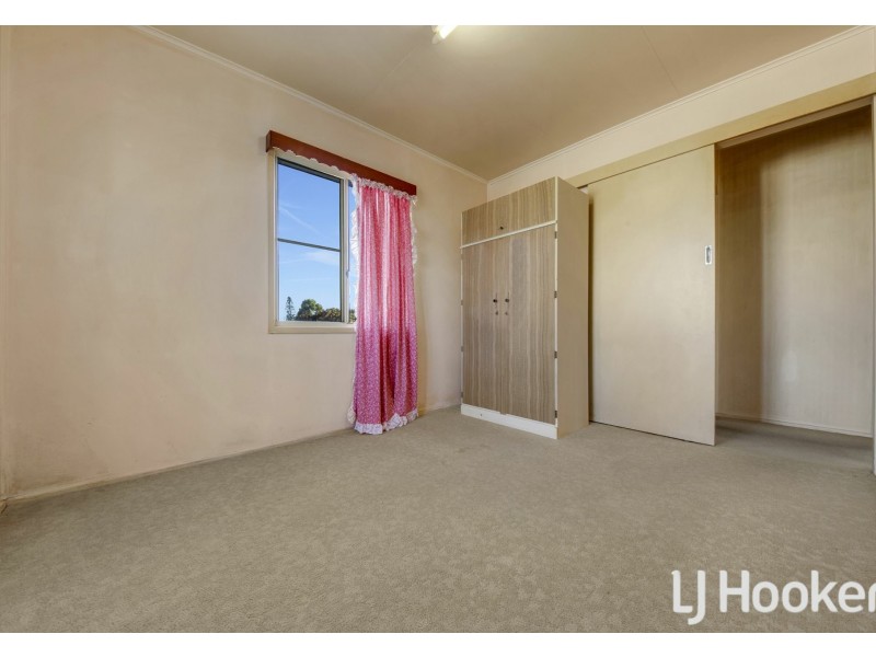 14 Mylne Street, West Gladstone QLD 4680