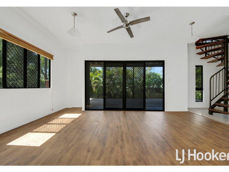 16b Walters Ave, West Gladstone QLD 4680