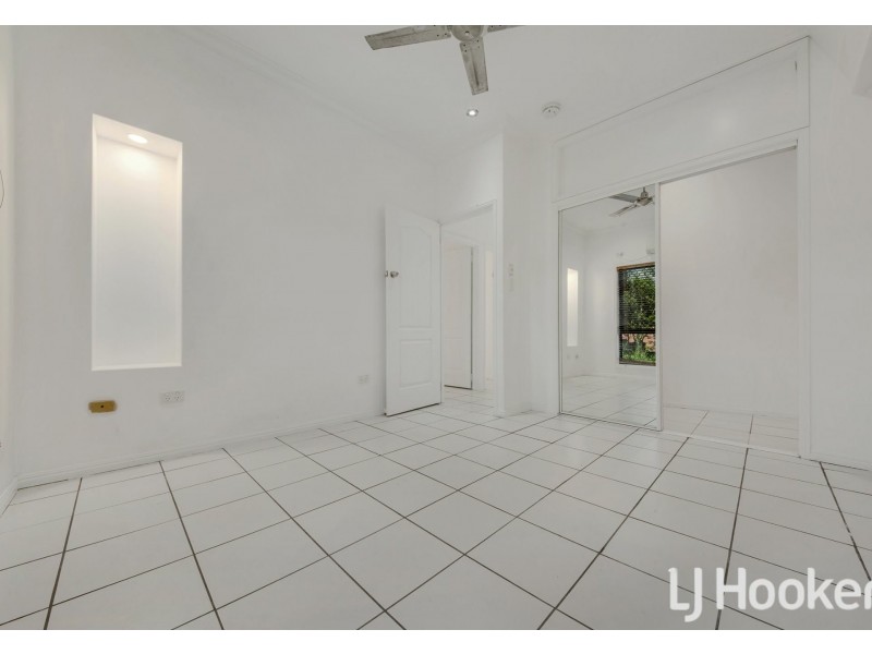 16b Walters Ave, West Gladstone QLD 4680