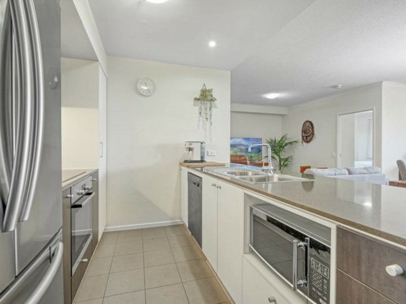 13/30 Goondoon Street, Gladstone QLD 4680