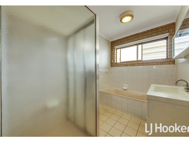 17 Camille Street, Clinton QLD 4680