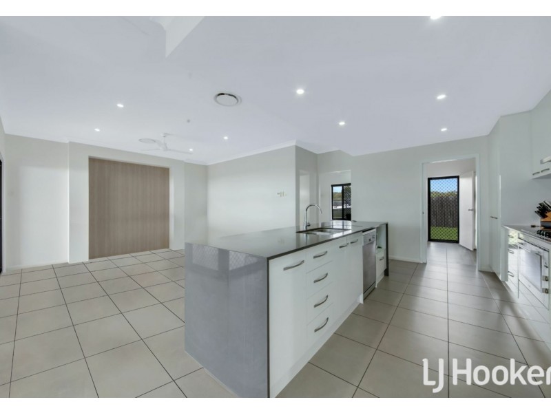 96 Broadacres Drive, Tannum Sands QLD 4680