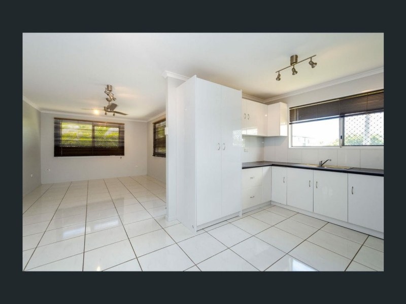 3 Tuna Street, Toolooa QLD 4680