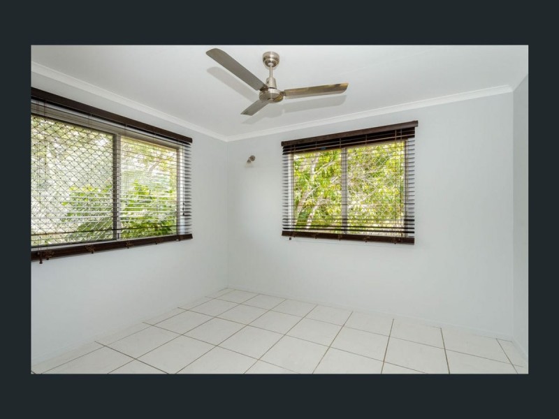 3 Tuna Street, Toolooa QLD 4680