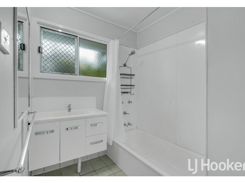 7 Far Street, West Gladstone QLD 4680