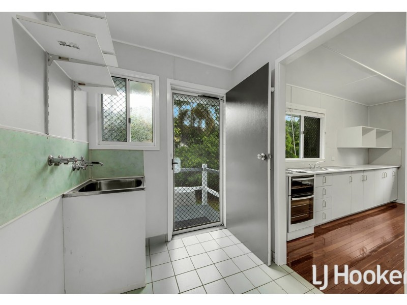 7 Far Street, West Gladstone QLD 4680
