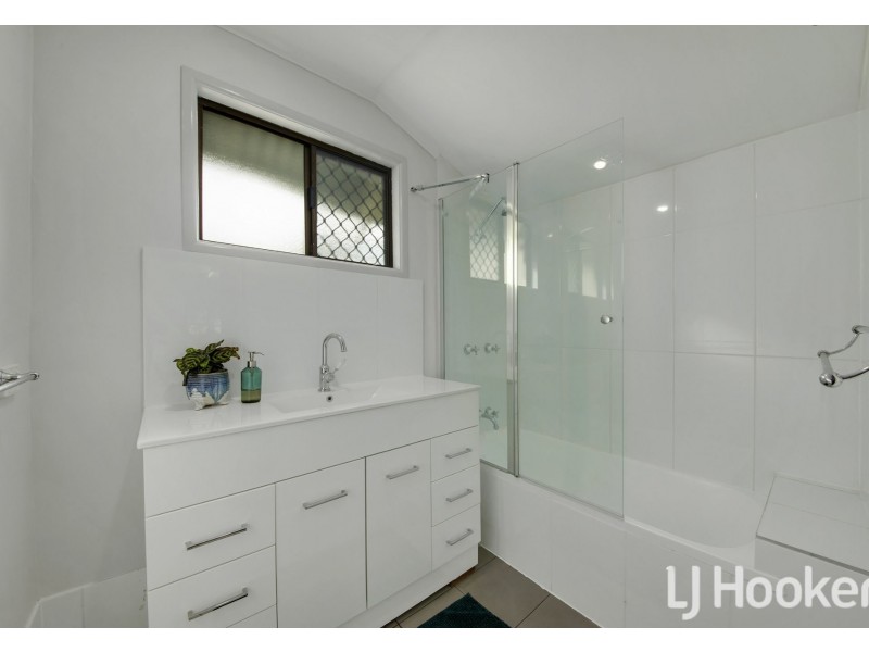 120 Off Lane, South Gladstone QLD 4680