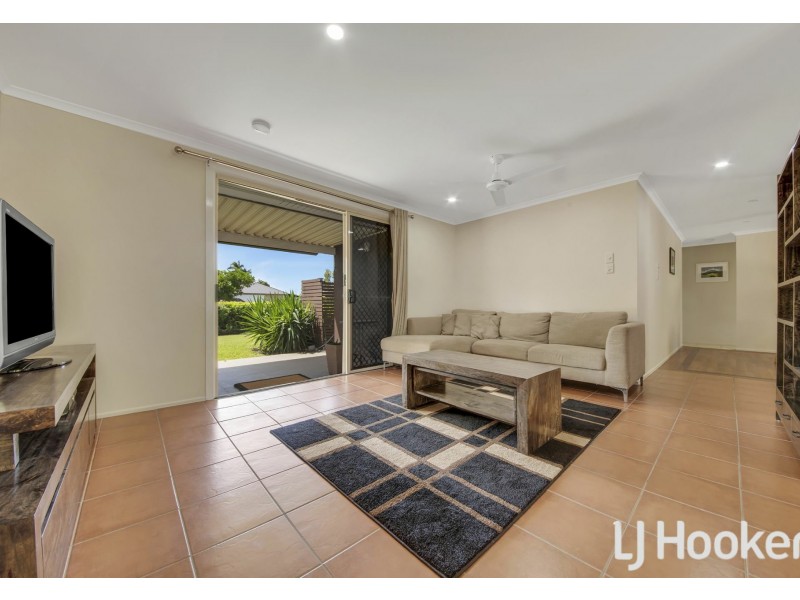 64 J Hickey Avenue, Clinton QLD 4680