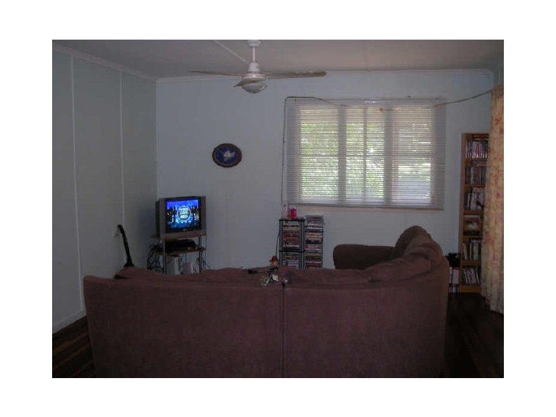 31 Mellefont Street, West Gladstone QLD 4680