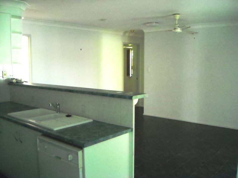 23 Barrine Close, Clinton QLD 4680