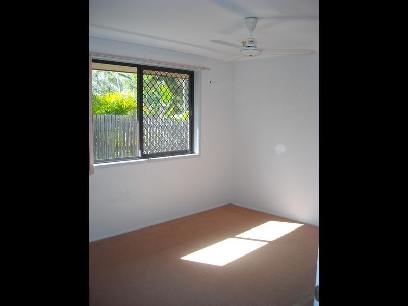 23 Barrine Close, Clinton QLD 4680