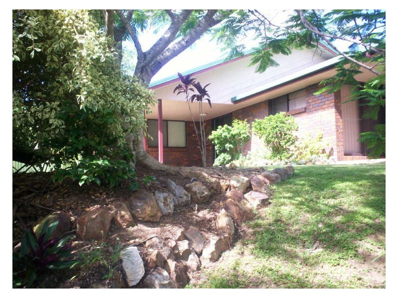 23 Barrine Close, Clinton QLD 4680