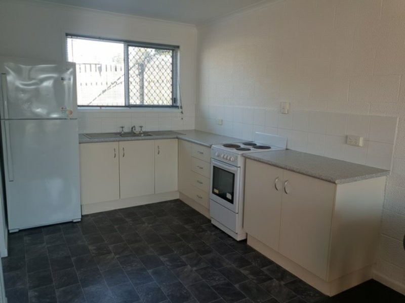 Unit 4/10 Chapman Drive, Clinton QLD 4680