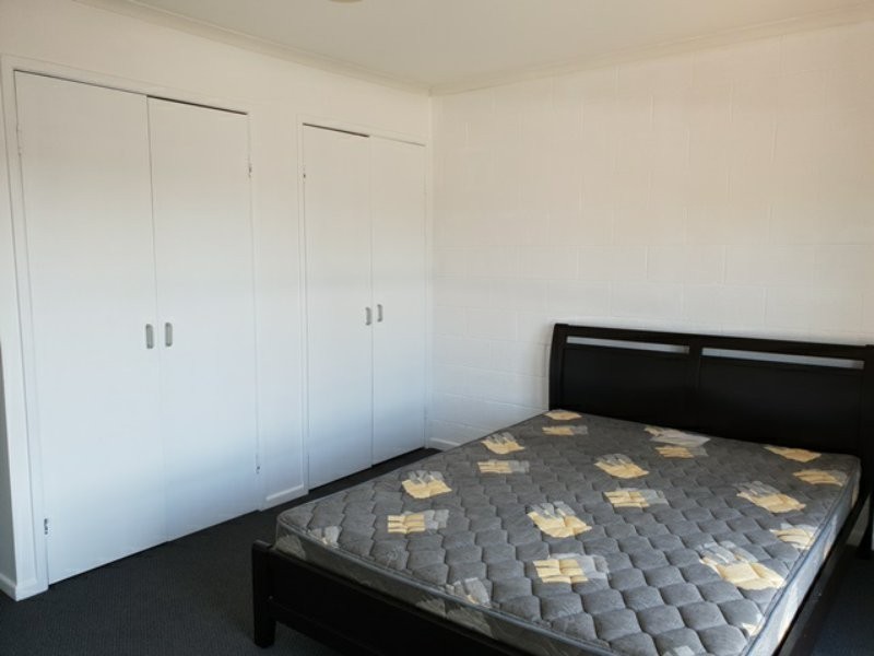 Unit 4/10 Chapman Drive, Clinton QLD 4680