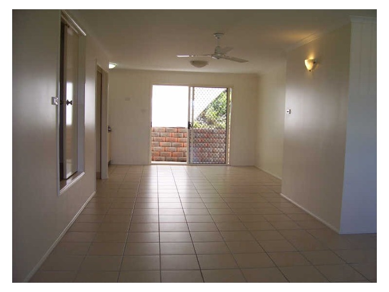 4 Belar Court, Kin Kora QLD 4680