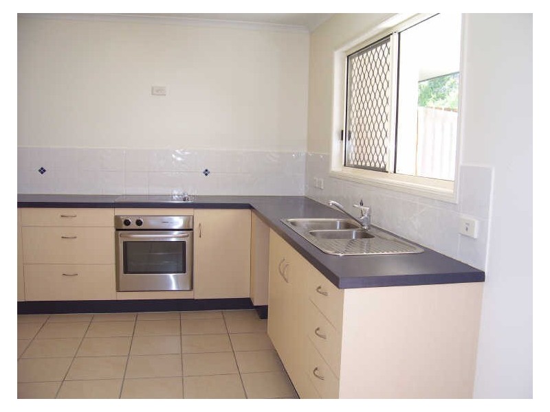 4 Belar Court, Kin Kora QLD 4680