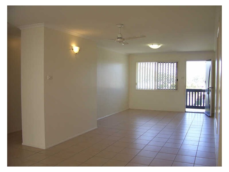 4 Belar Court, Kin Kora QLD 4680