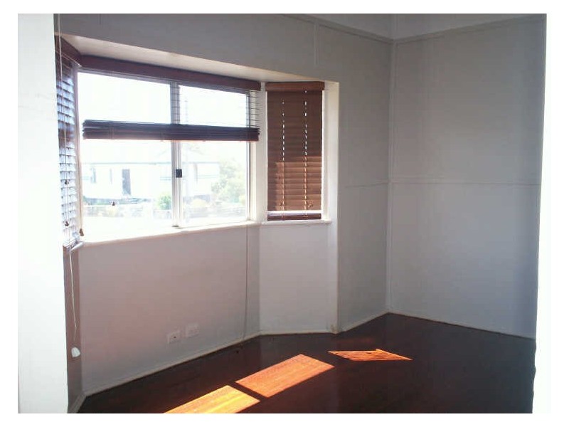 15 Bonar Street, Gladstone QLD 4680