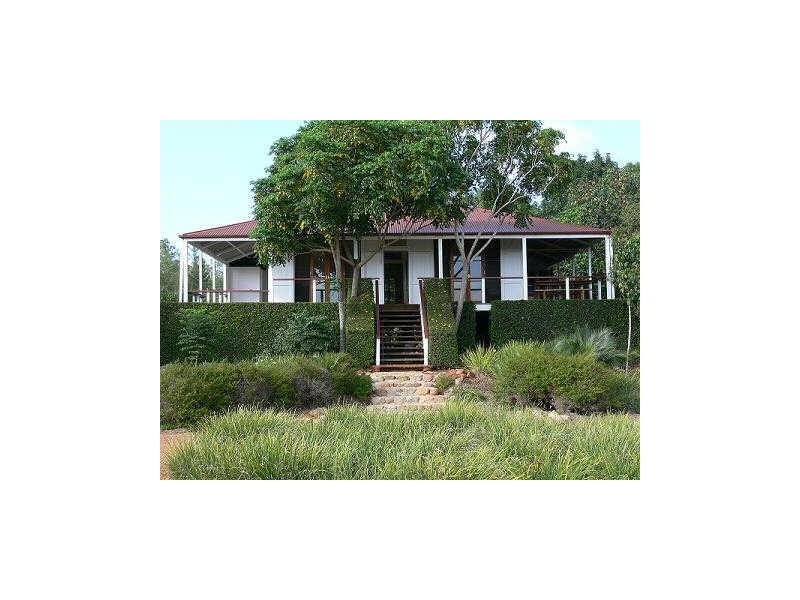 139 Wallaby Track, Mount Larcom QLD 4695