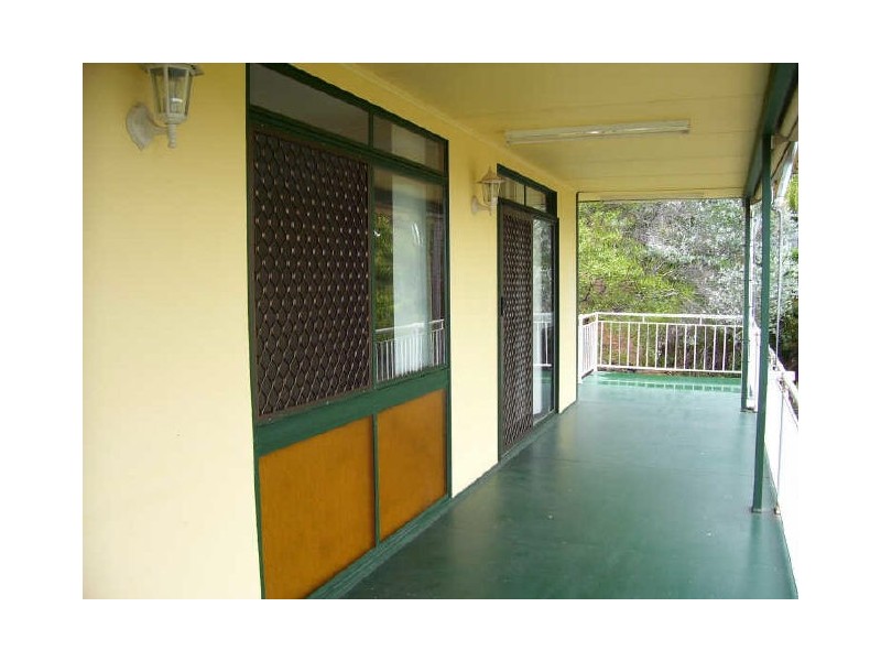 12 Coolongolook Close, West Gladstone QLD 4680