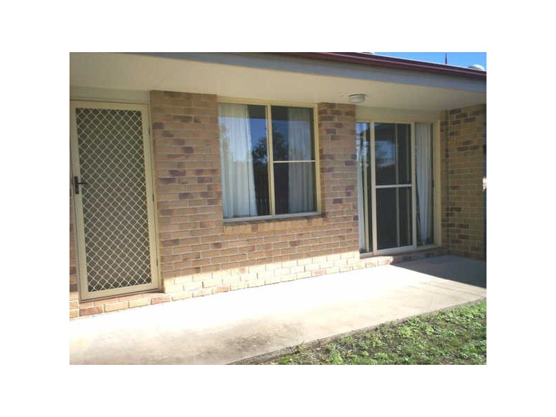 2/21 Shaw Street, Gladstone QLD 4680