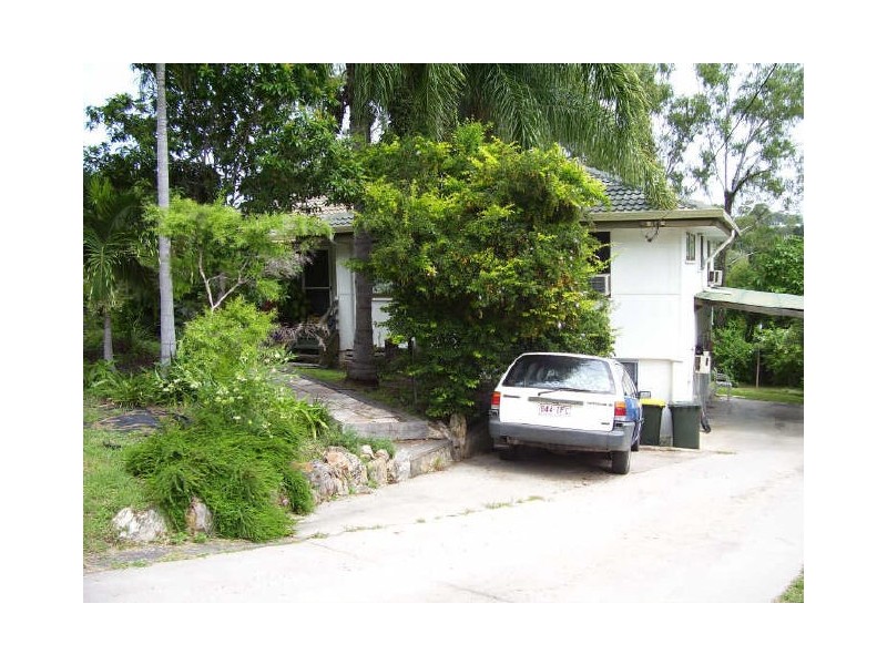 11 Garden Street, West Gladstone QLD 4680